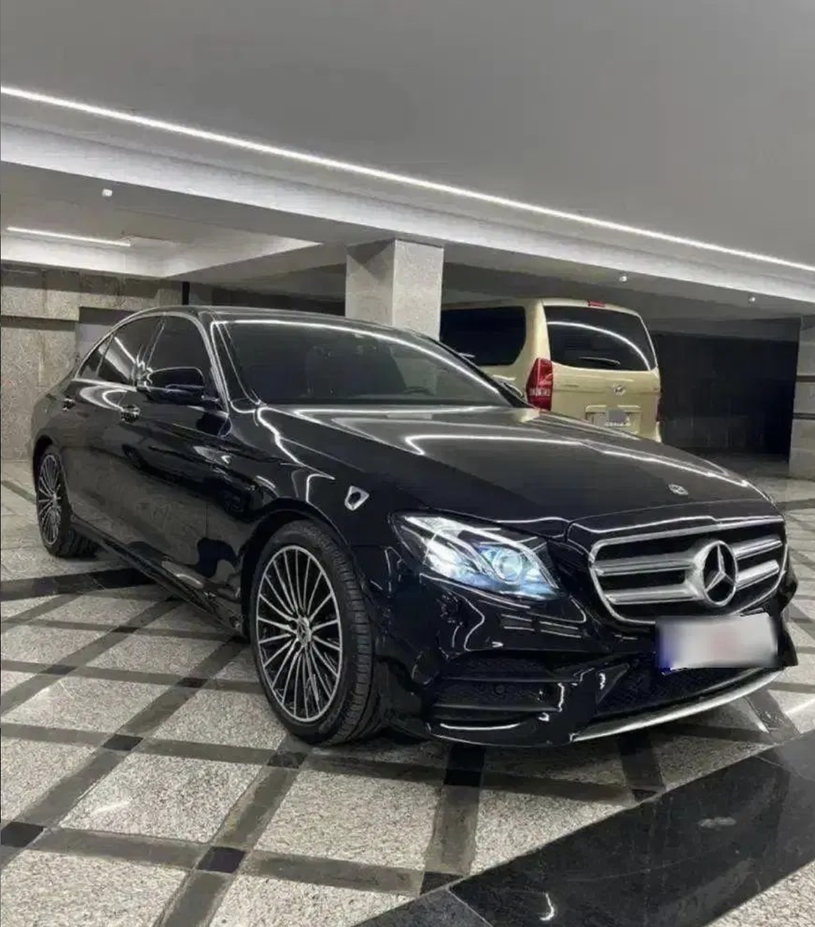 مرسدس بنز E400 مدل ۲۰۱۸