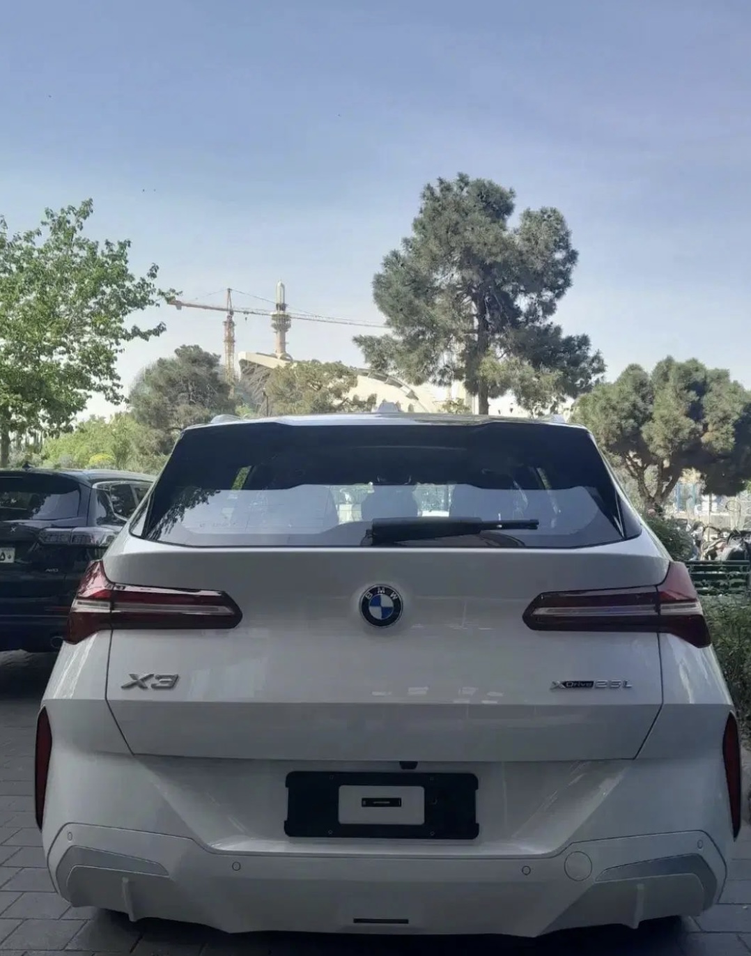 ب ام و X3Lمدل۲۰۲۵